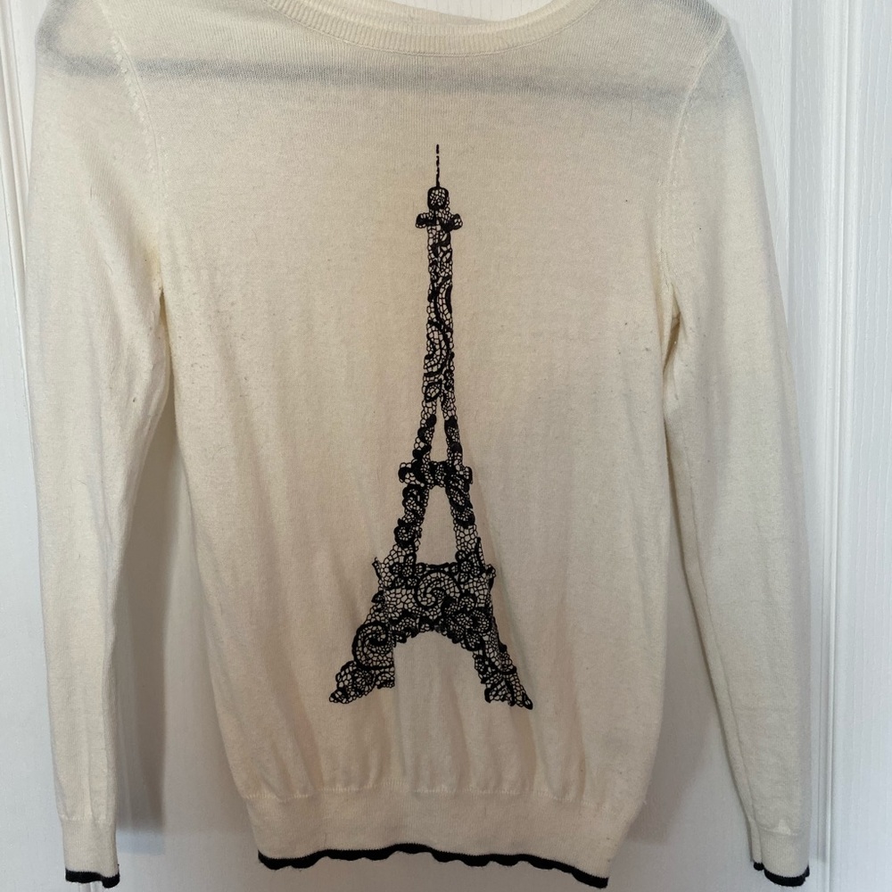 Elle Eiffel Tower Sweater Small